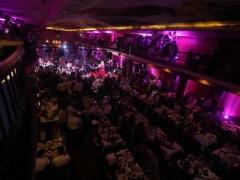 بعد 10 سنوات ، عادت وأشعلت سماء دمشق بصوتها الذهبي 