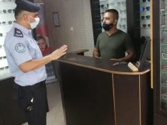 بالصور | لجنة البروتوكول الصحي تزور وتتفقد اكثر من ٣٠٠ محل تجاري في بيت لحم