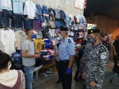 بالصور | لجنة البروتوكول الصحي تزور وتتفقد اكثر من ٣٠٠ محل تجاري في بيت لحم