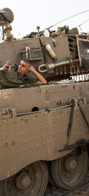 100 عضو كونغرس يوقعون على قانون منع مبيعات الأسلحة لاسرائيل