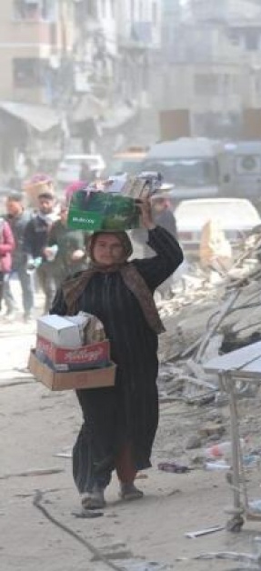 وزارة العمل بيوم المرأة: 150 ألف عاملة بالضفة و57 ألف امرأة معيلة بغزة