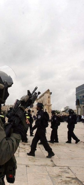 الاحتلال يواصل إغلاق المسجد الأقصى وكنيسة القيامة لليوم الـ40