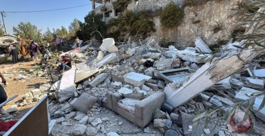 الخليل.. الاحتلال يقمع اعتصاماً في إذنا وترقوميا ويصيب عشرات المواطنين بالاختناق