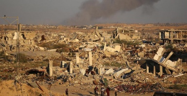 انهيارات منازل ووفيات تتزامن مع غارات جوية وعمليات نسف بقطاع غزة