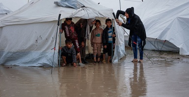 الارصاد الإسرائيلية: يوم شتوي عاصف وثلوج على جبل الشيخ وانخفاض حاد في درجات الحرارة