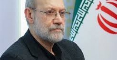 لاريجاني يزور مسقط الثلاثاء حاملا رد طهران بشأن الملف النووي