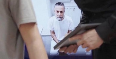 شهادات مروعة للطبيب الأسير حسام أبو صفية عن تعرضه للتنكيل