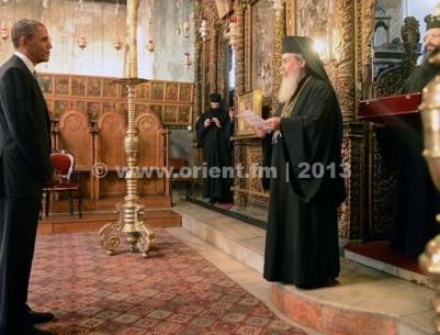 ماهو مضمون الرسالة التي سُلمت لاوباما داخل كنيسة المهد؟