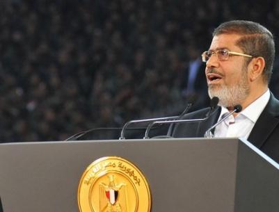 مرسي يخاطب المصريين بعد تلقيه الإنذار الأخير من 
