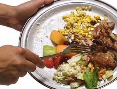 مليار طن من الغذاء يرميها العالم في القمامة سنويا