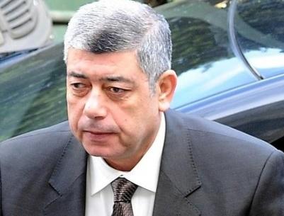 نجاة وزير الداخلية المصري من محاولة اغتيال بسيارة مفخخة