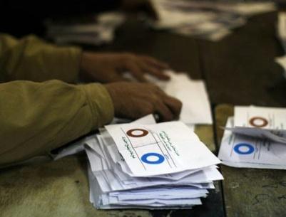 الرئاسة المصرية: لا تمديد لأيام الاستفتاء على مشروع الدستور واليوم هو آخر أيام التصويت