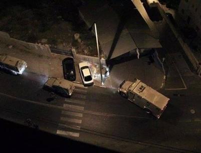 قوات الاحتلال تعتقل مزيدا من الحمساويين بينهم النائبان طافش وزبون