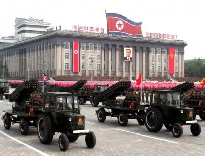 كوريا الشمالية تنفي تسليم أسلحة إلى حزب الله وحماس