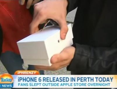 بالفيديو: سقوط أول 