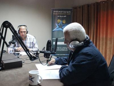 المحافظ والناس برنامج اذاعي ببث موحد لاذاعات بيت لحم يستضيف المحافظ البكري