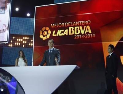 كريستيانو رونالدو نجم النجوم في ليلة جوائز الليغا