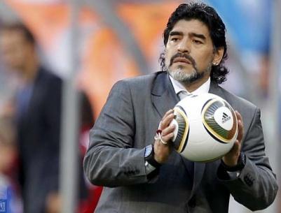 مارادونا سيدرب المنتخب الفلسطيني لكرة القدم