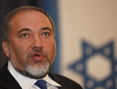 ليبرمان: انا ونواب حزبي لا ندعو للسيطرة على الاقصى