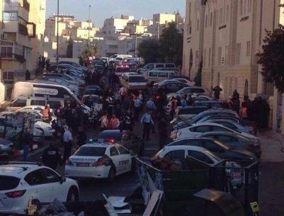 القدس المحتلة: أربعة قتلى إسرائيليين بهجوم على كنيس في حي هارنوف