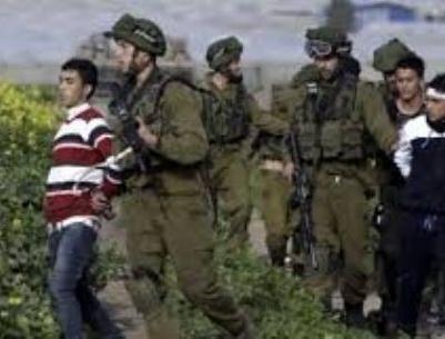 الاحتلال يعتقل ثلاثة شبان شرق بيت لحم