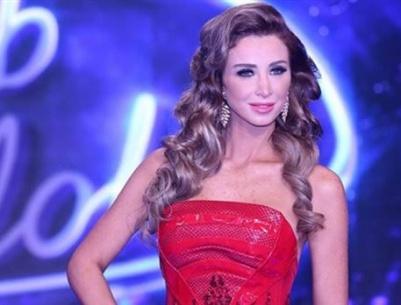 طبيب تجميل يوضح سبب مغادرة أنابيلا هلال من ارب آيدول !