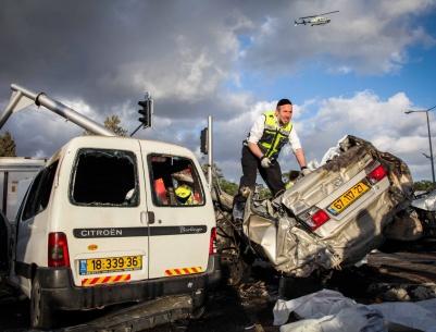 مقتل ضابط كبير بالشرطة الإسرائيلية بحادث سير