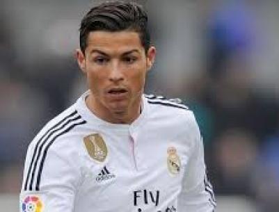 مقدمة برامج تعلن عن وفاة كريستيانو رونالدو!