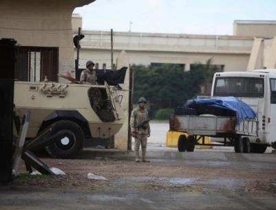 فتح معبر رفح وعبور أول حافلة