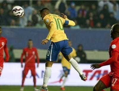 البرازيل تفلت من مفاجأت بيرو