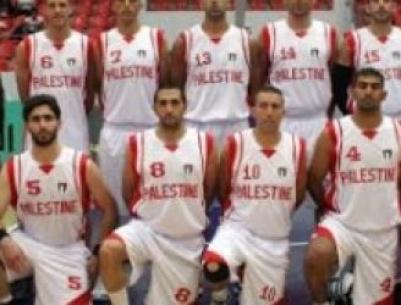 هنية يكافئ وطني السلة بـ 5 ألاف دولار