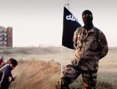 قتيل في هجوم شنه رجل يحمل علم 