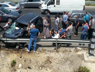 حادث سير على طريق مستوطنة عصيون