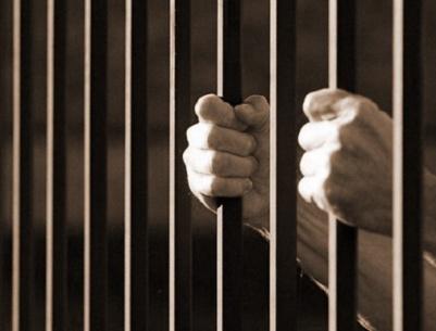 ثلاثة أسرى يواصلون إضرابهم المفتوح عن الطعام