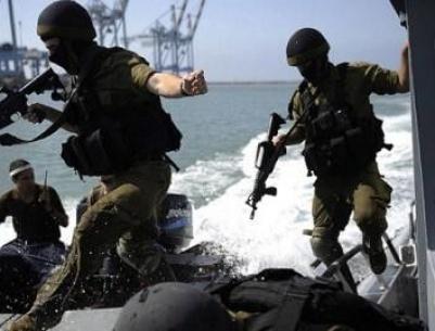 بحرية الاحتلال تعتقل 6 صيادين وتستولي على 3 قوارب في بحر غزة