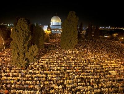 استعدادات كبيرة لإحياء 'ليلة القدر' في الأقصى