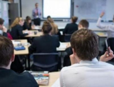 الإندبندنت: العربية هي اللغة التي يجب تعلمها