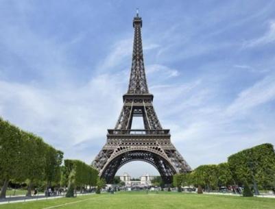 أسهل طريقة لزيارة برج إيفل وعدم الانتظار