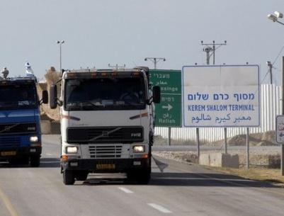 300 شاحنة لغزة عبر كرم ابو سالم