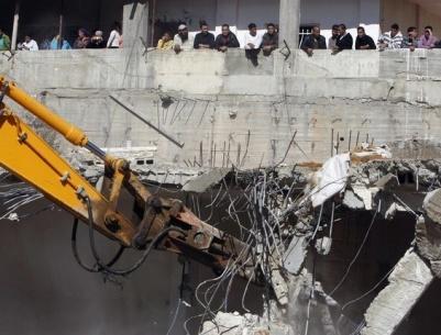 الاحتلال يوزع أوامر هدم وترحيل ووقف بناء لعشرات المساكن في القدس