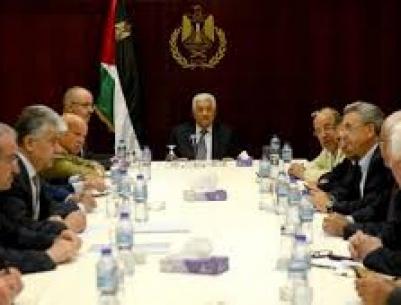 عباس يكلف الحمد الله إجراء تعديل طفيف على حكومة الوفاق