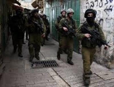 الاحتلال يقتحم قرية جيت ويسلم 5 إخطارات وقف بناء