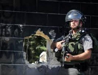 الحكم على مقدسيين وتمديد توقيف آخرين