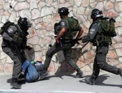 متطرفون يعتدون بالضرب على بائع مقدسي