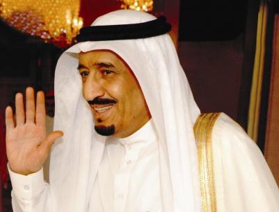 ملك السعودية يصل الشاطىء الفرنسي للاستجمام وبرفقته اكثر من الف شخص