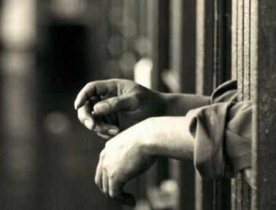 بالأسماء.. قوات الاحتلال تصدر أوامر اعتقال إداري بحق (15) أسيراً