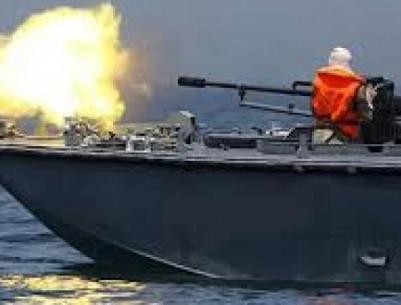 تفجير زورق حربي مصري برفح المصرية