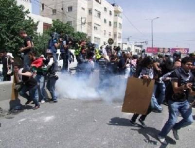 اصابة مجندة اسرائيلية في مواجهات على قلنديا