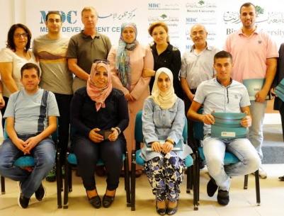 مركز تطوير الإعلام في بيرزيت يختتم دورة في 