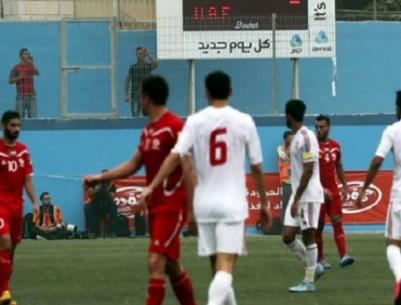 تقرير: لاعبون في منتخب الإمارات دخنوا الأرجيلة قبل مباراة فلسطين